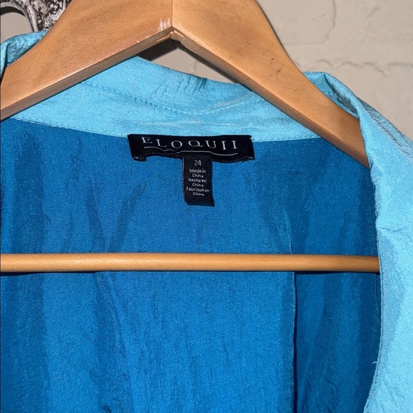 Eloquii wrap blouse deep v neck gathered plunge collar color block NEW blue 24 - Picture 4 of 6